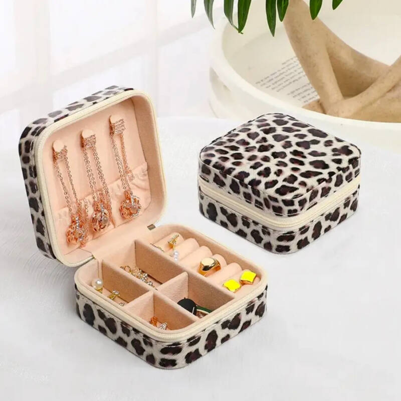 Jewelbox Leopar Desenli Takı Çantası - 1